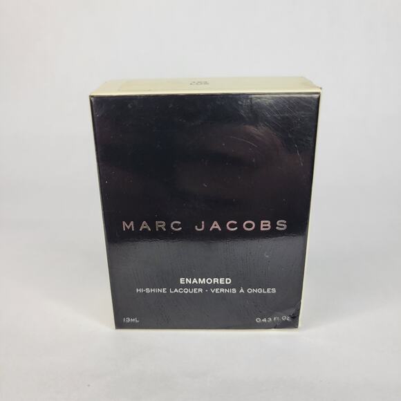 Marc Jacobs Enamored Lacquer Nail Colour "Lux" 124 Yellow Mustard Nail Polish - Picture 5 of 6